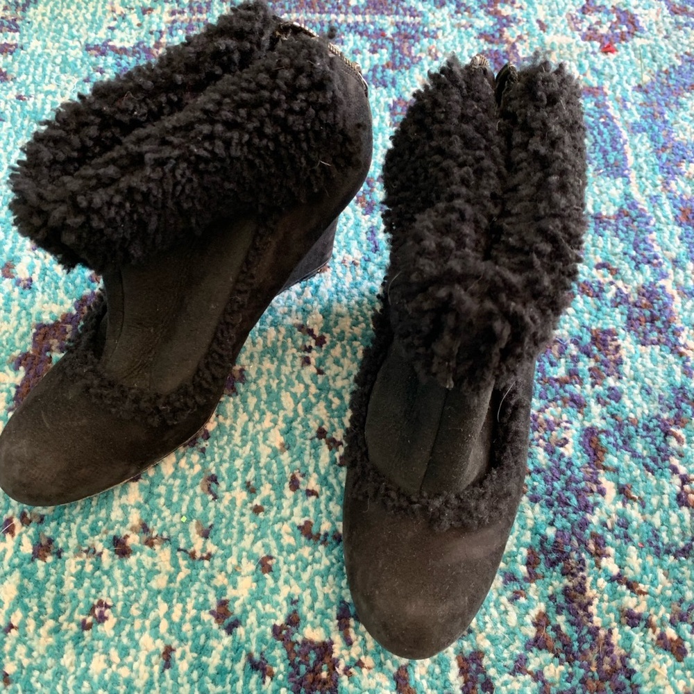 Ann Taylor Fur Ankle Wedge Booties